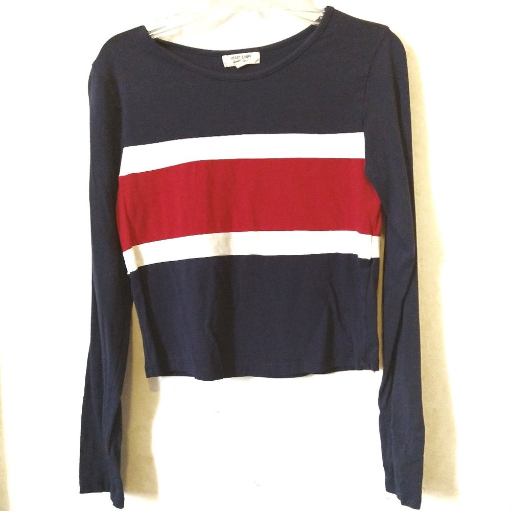 Heart & Hips Long Sleeved Crop Top Size Med